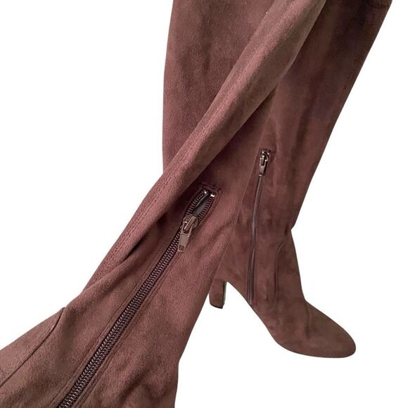 Unisa Faux Suede Over The Knee Boots in Brown in Size 8M - Picture 9 of 12